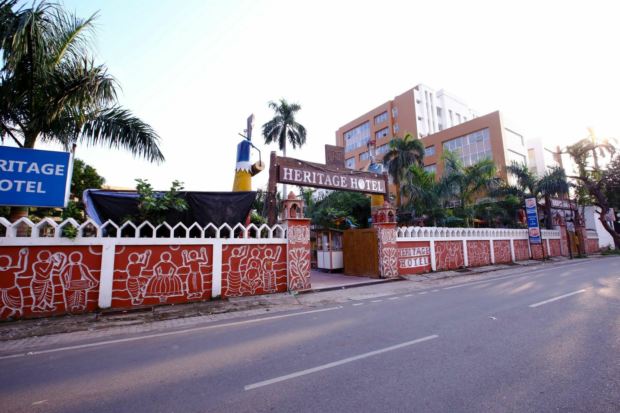 Heritage Hotel Lucknow Exterior photo